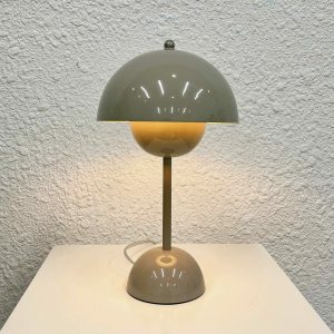 anh-den-de-ban-minimal